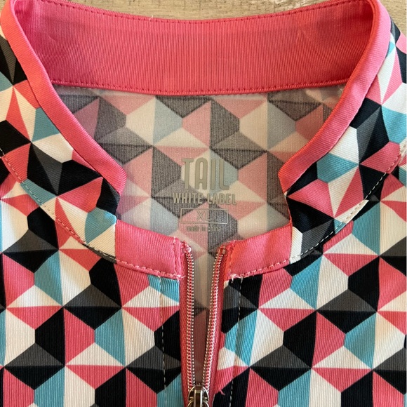 Tail Activewear Women's Quarter Zip Notched Collar Size XL - Picture 5 of 8